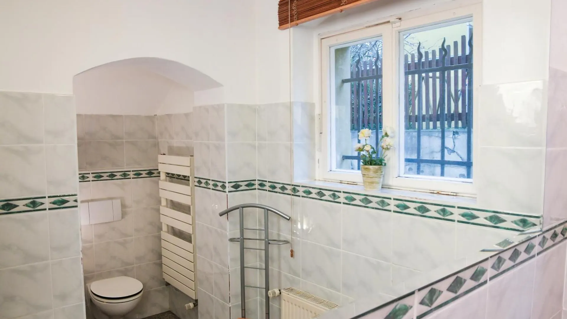 Ferienwohnung Weintraube ドレスデン 0*,  ドイツ